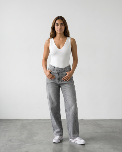 CF WOMAN_Gemini 3 (Nano Banana Pro)_2026-04-23_18-30-11